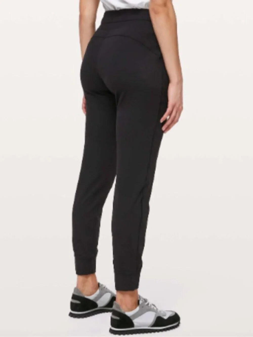 lululemon athletica good pilling